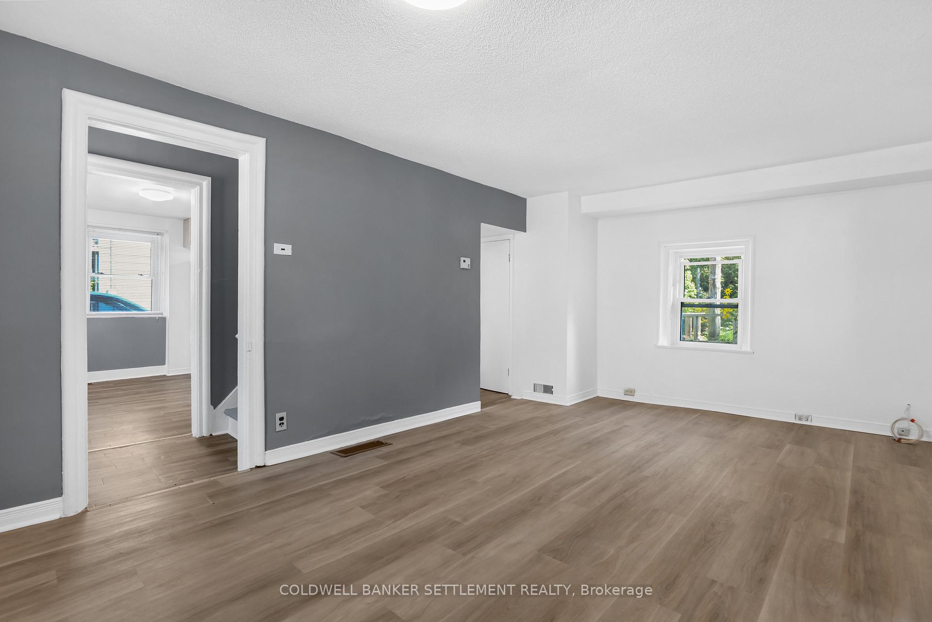 Photo 7 of 89 Drummond Street E, Perth — HOMEH