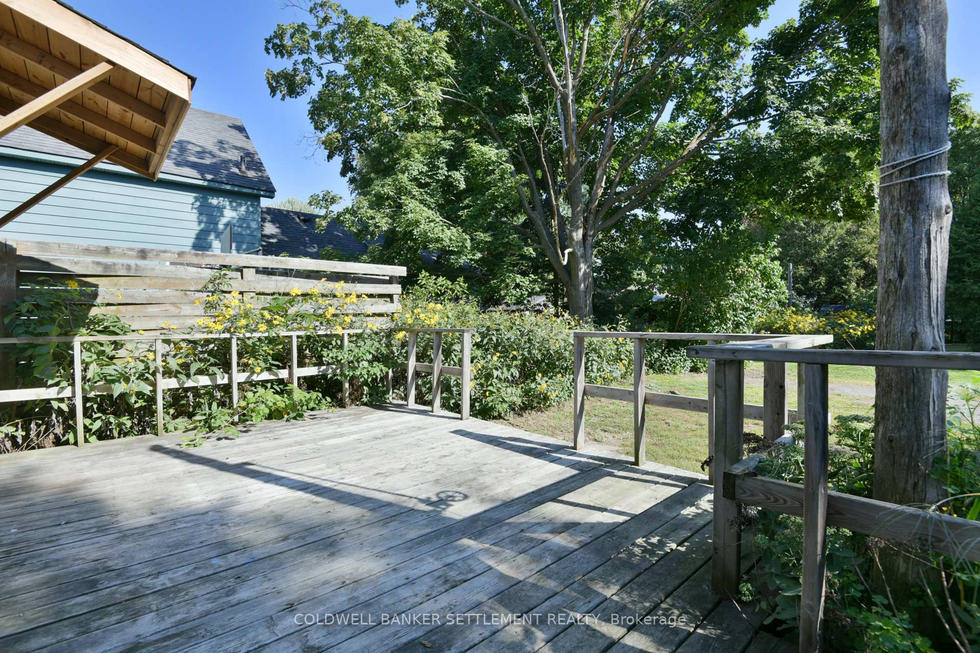 Photo 22 of 89 Drummond Street E, Perth — HOMEH