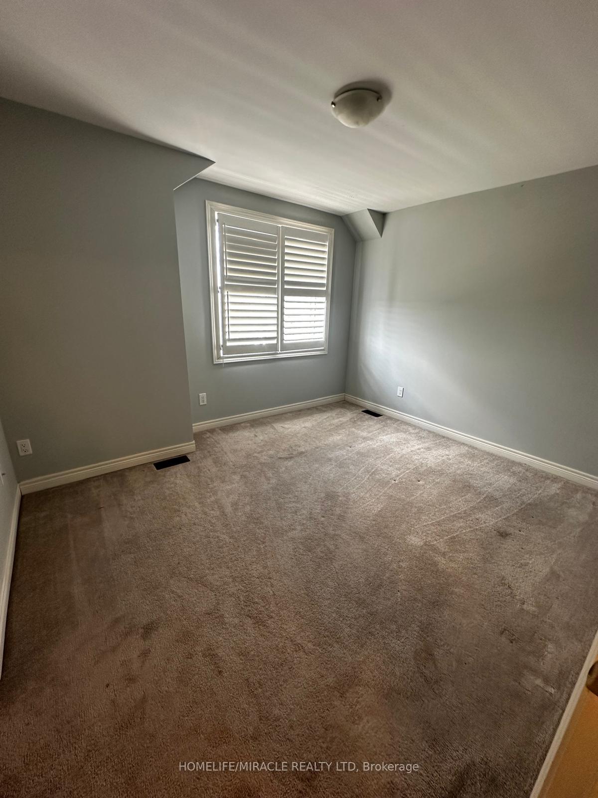 Photo 25 of 59 Sutcliffe Way, New Tecumseth, Alliston — HOMEH