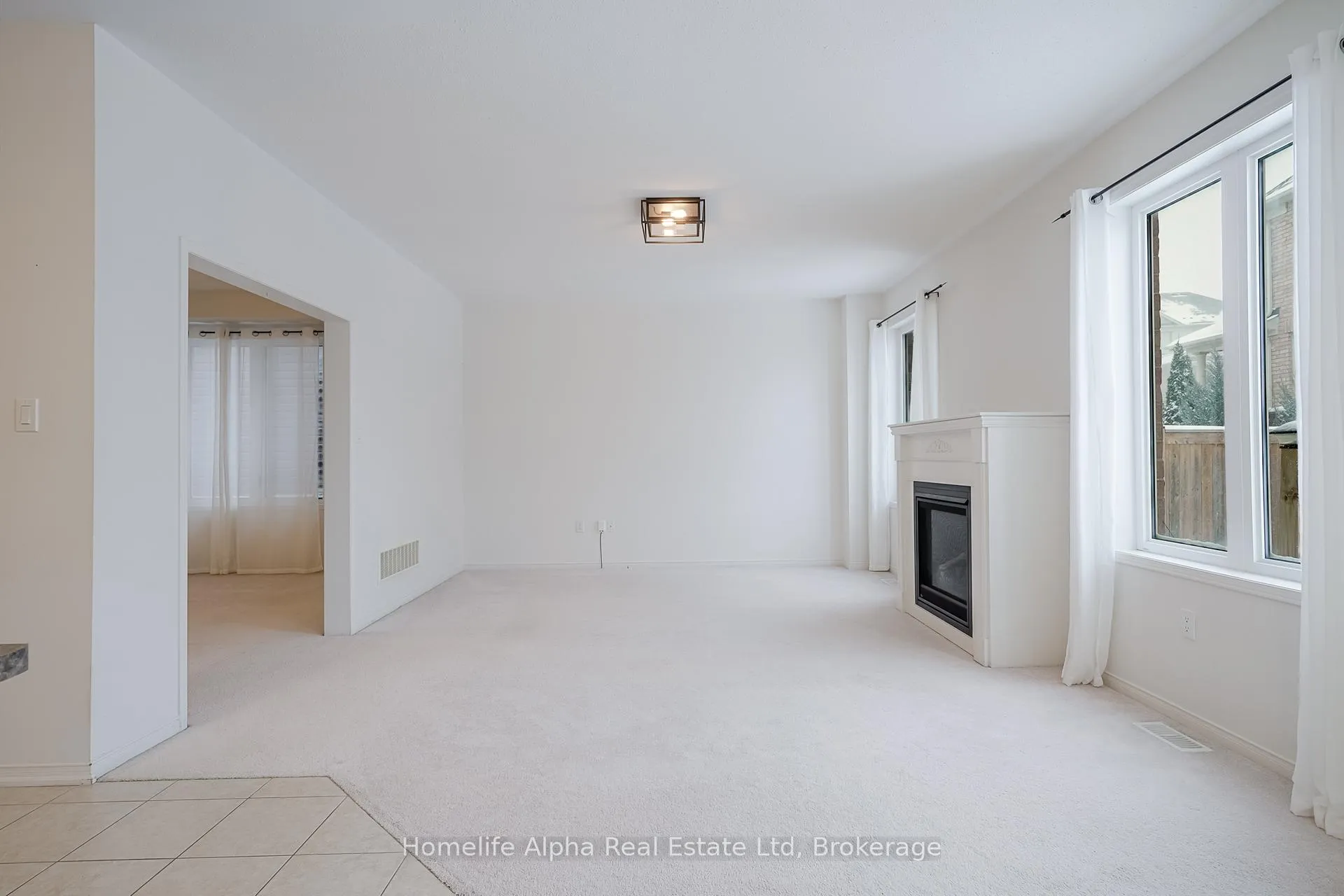 Photo 8 of 268 Cosgrove Drive, Oshawa, Windfields — HOMEH