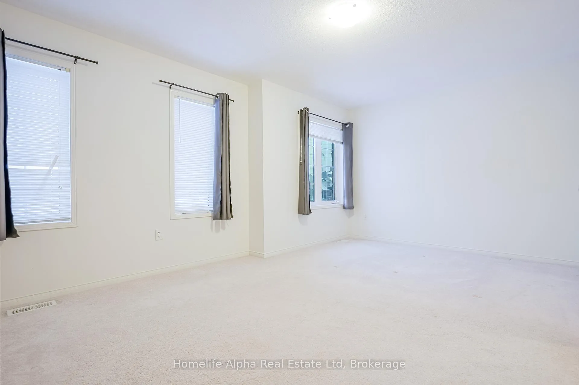 Photo 26 of 268 Cosgrove Drive, Oshawa, Windfields — HOMEH