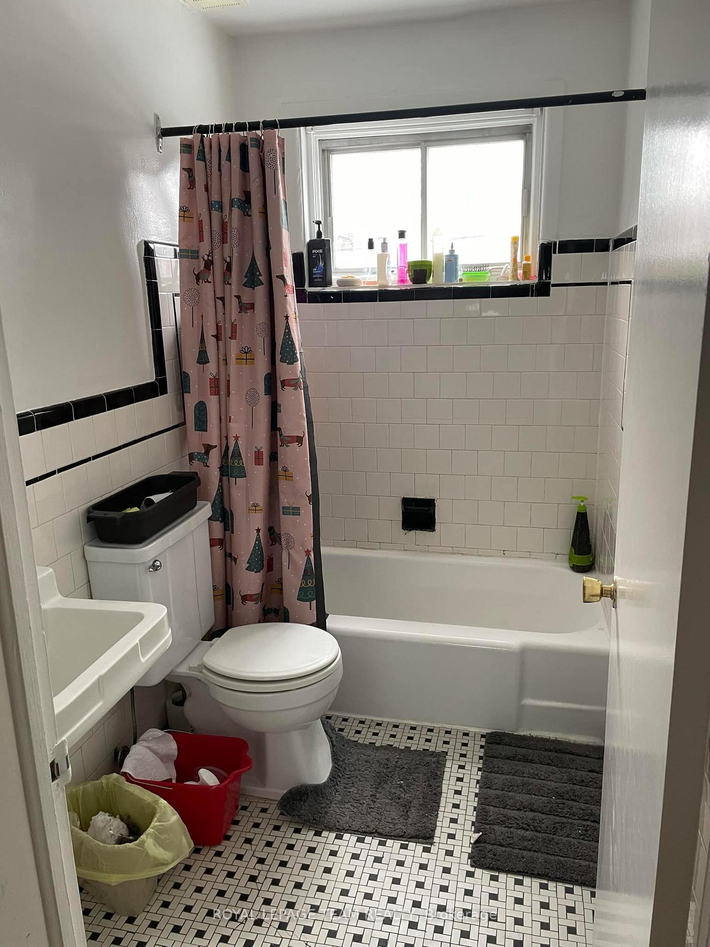 Photo 11 of 480 Vernon Avenue, Ottawa, Castle Heights — HOMEH