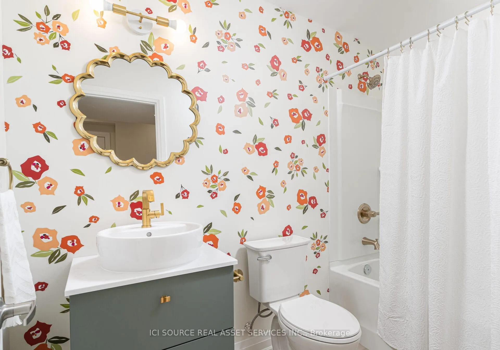 Photo 5 of Unit Lower, 18 Louise Lane, Orillia — HOMEH