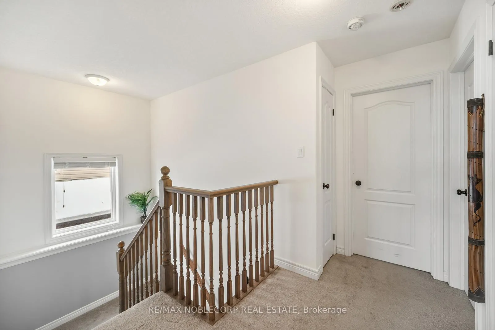 Photo 20 of 64 Carleton Trail, New Tecumseth, Beeton — HOMEH