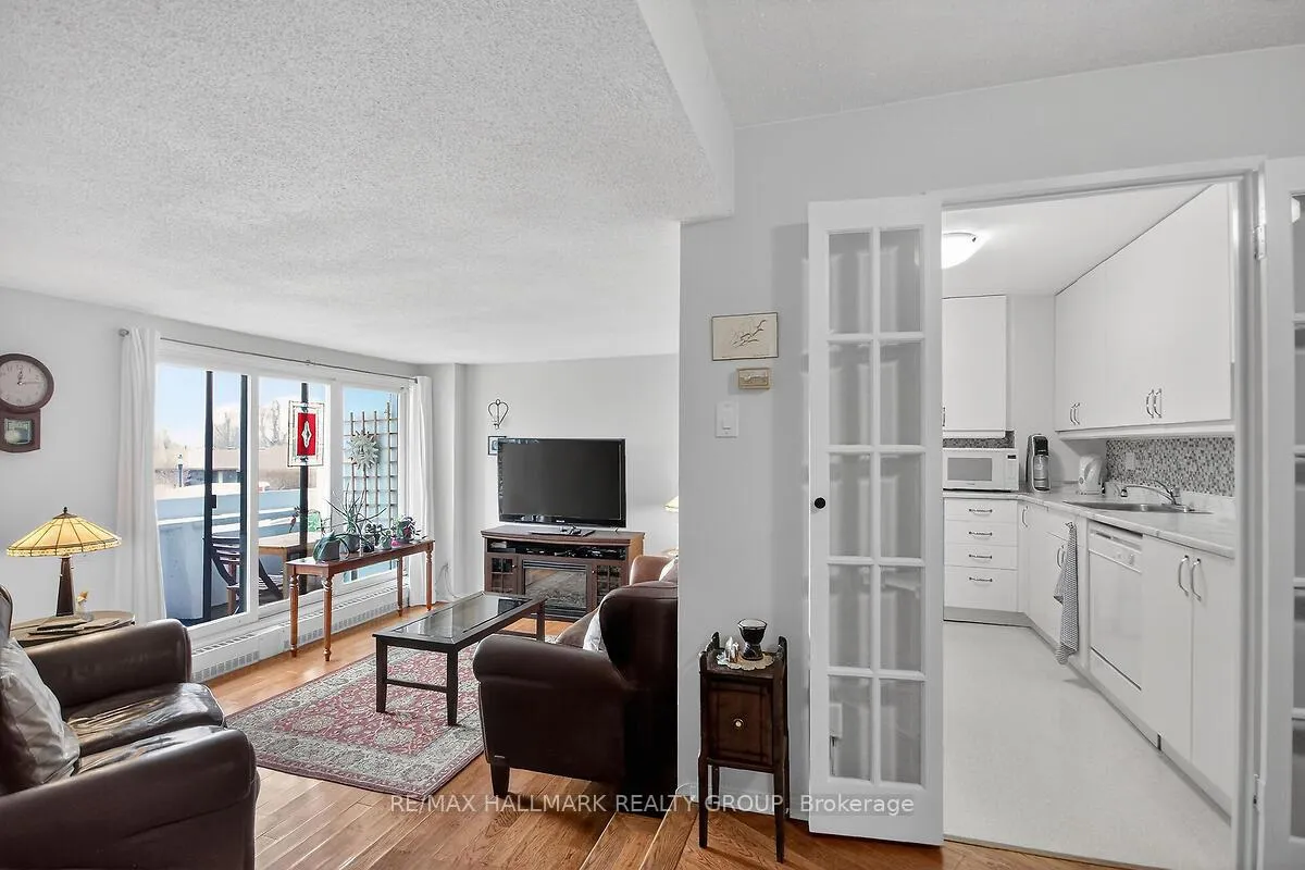 Photo 12 of Unit 208, 1081 Ambleside Drive, Ottawa, Woodroffe — HOMEH