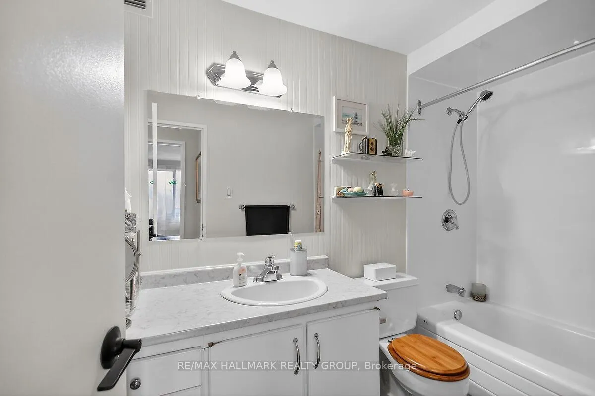 Photo 22 of Unit 208, 1081 Ambleside Drive, Ottawa, Woodroffe — HOMEH