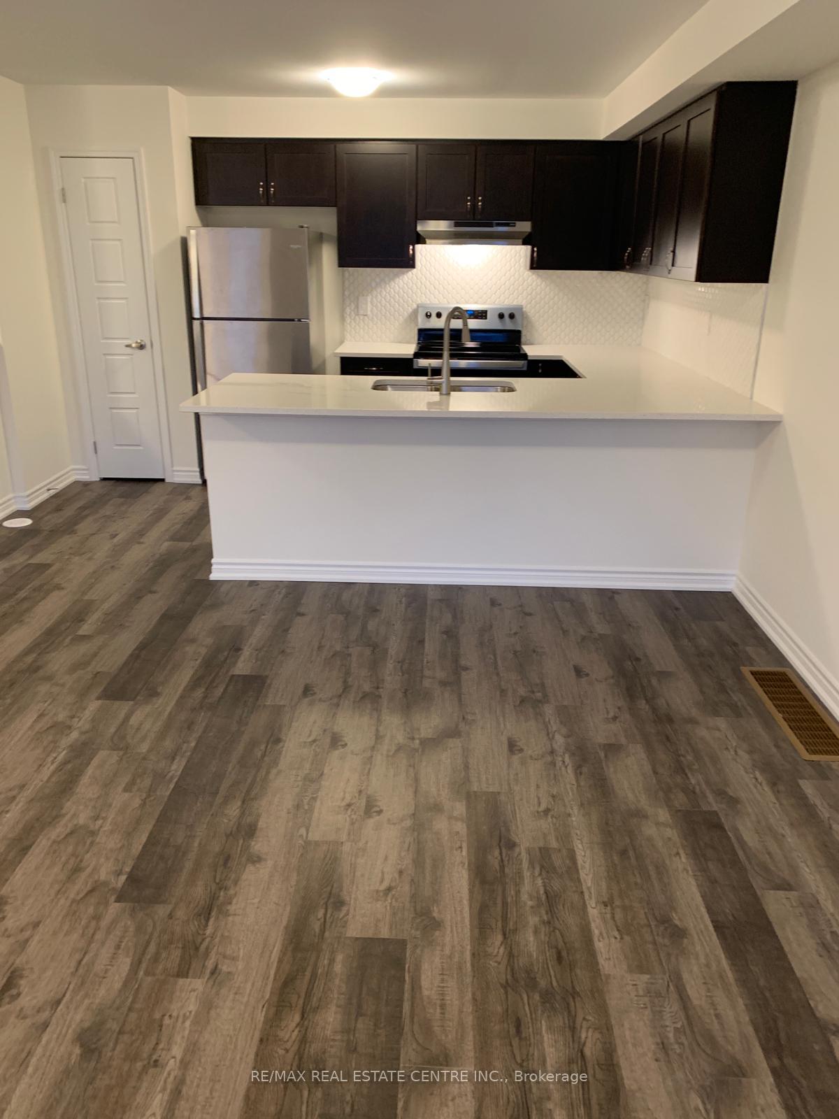 Photo 9 of Unit 56, 975 Whitlock Avenue, Milton, Cobban — HOMEH