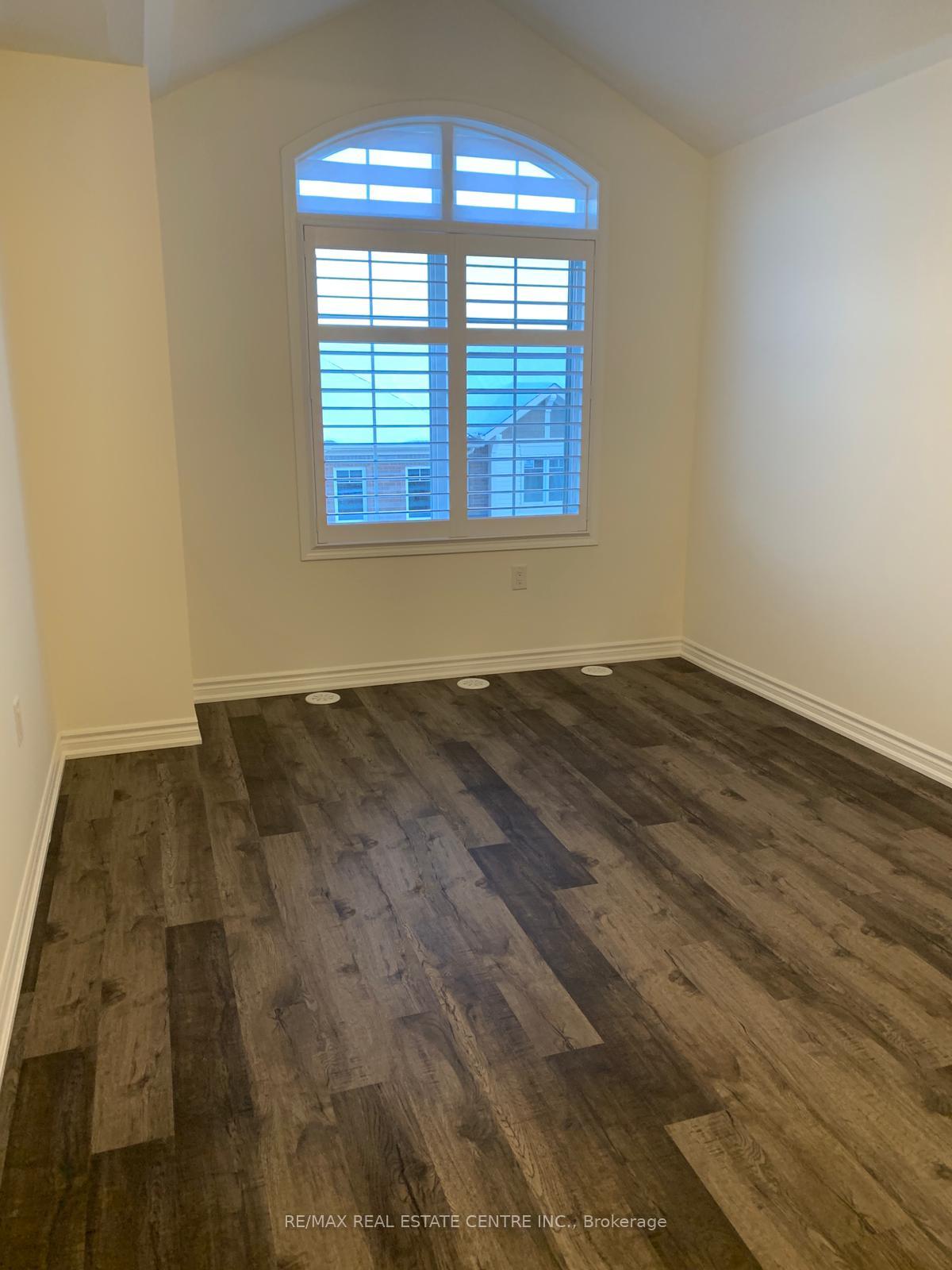 Photo 30 of Unit 56, 975 Whitlock Avenue, Milton, Cobban — HOMEH