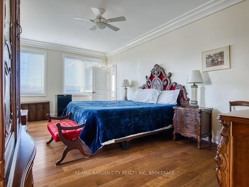 Photo 8 of 2400 Effingham Street, Pelham, North Pelham — HOMEH