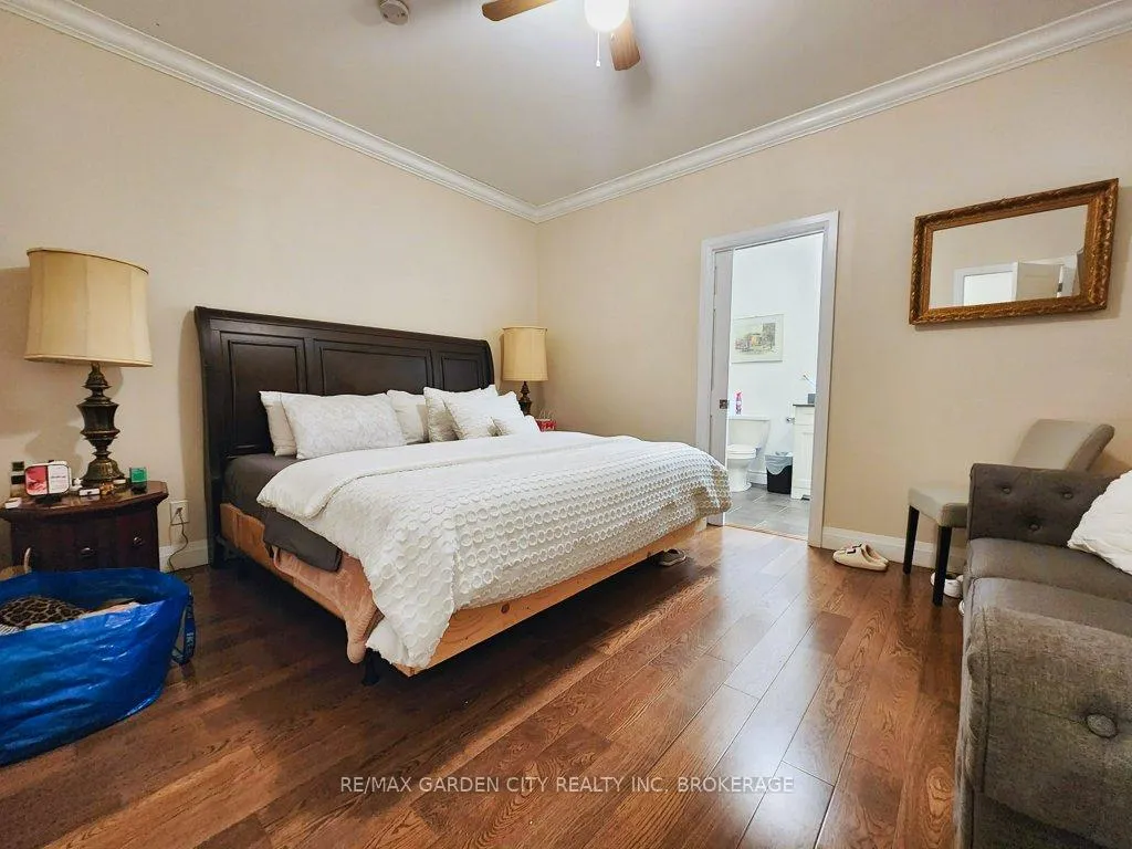 Photo 26 of 2400 Effingham Street, Pelham, North Pelham — HOMEH