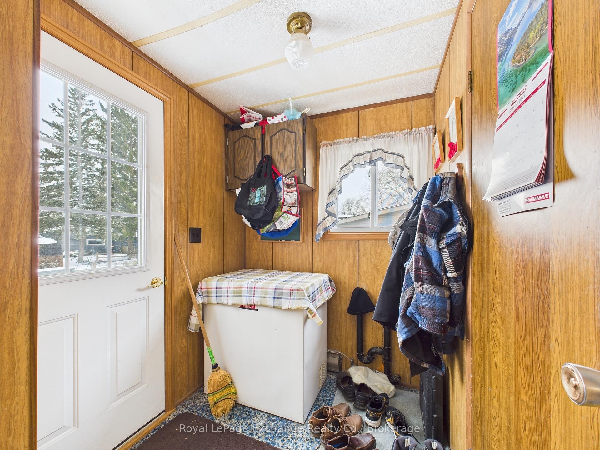 Photo 7 of 20 Moore Court, North Huron, Wingham — HOMEH