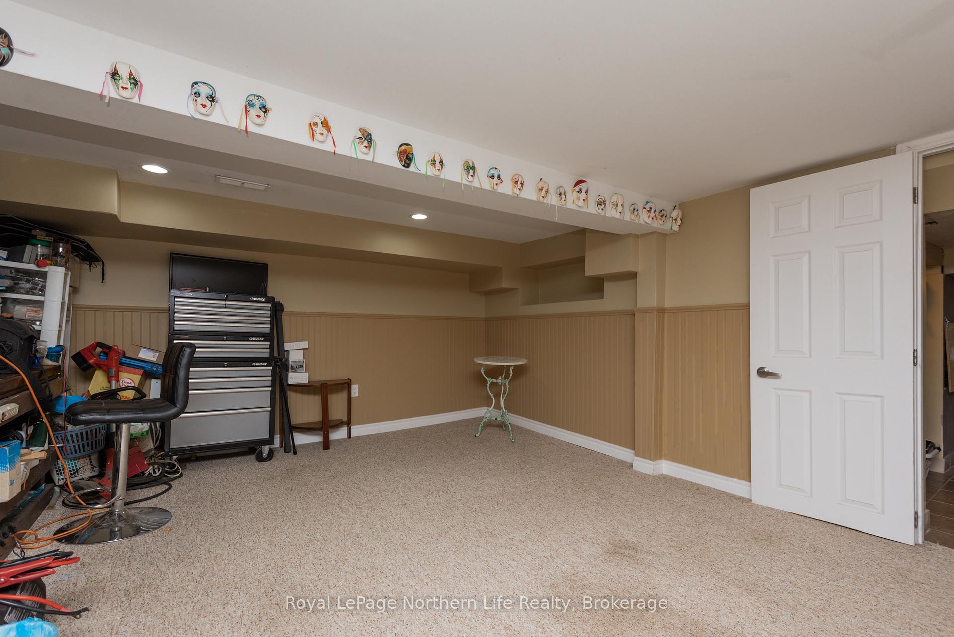 Photo 23 of 85 Campbell Avenue, North Bay, Ferris — HOMEH
