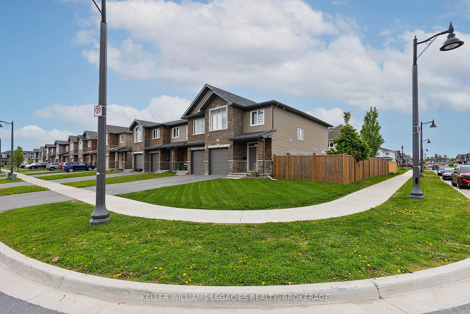 Photo 3 of 1430 Monarch Drive, Kingston, City Northwest — HOMEH