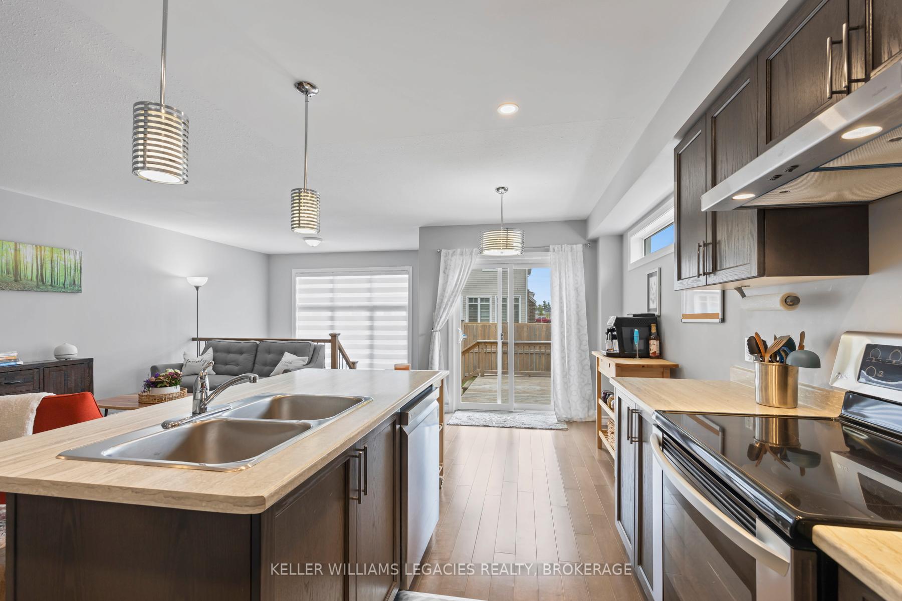 Photo 14 of 1430 Monarch Drive, Kingston, City Northwest — HOMEH
