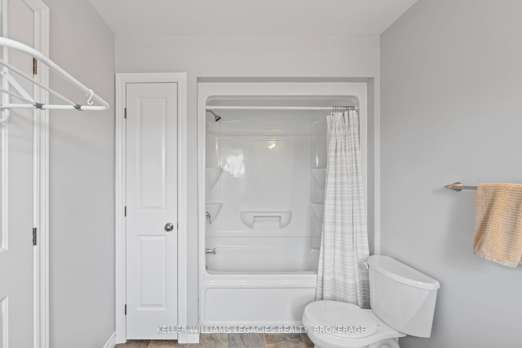 Photo 25 of 1430 Monarch Drive, Kingston, City Northwest — HOMEH