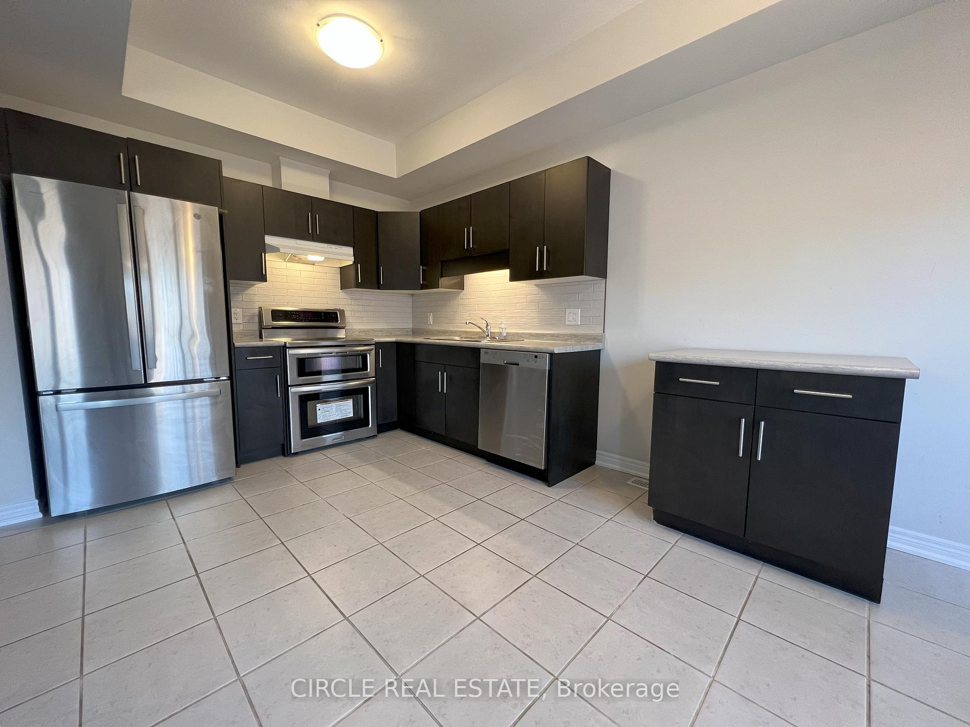 Photo 9 of 493 Julia Drive, Pelham, Fenwick — HOMEH
