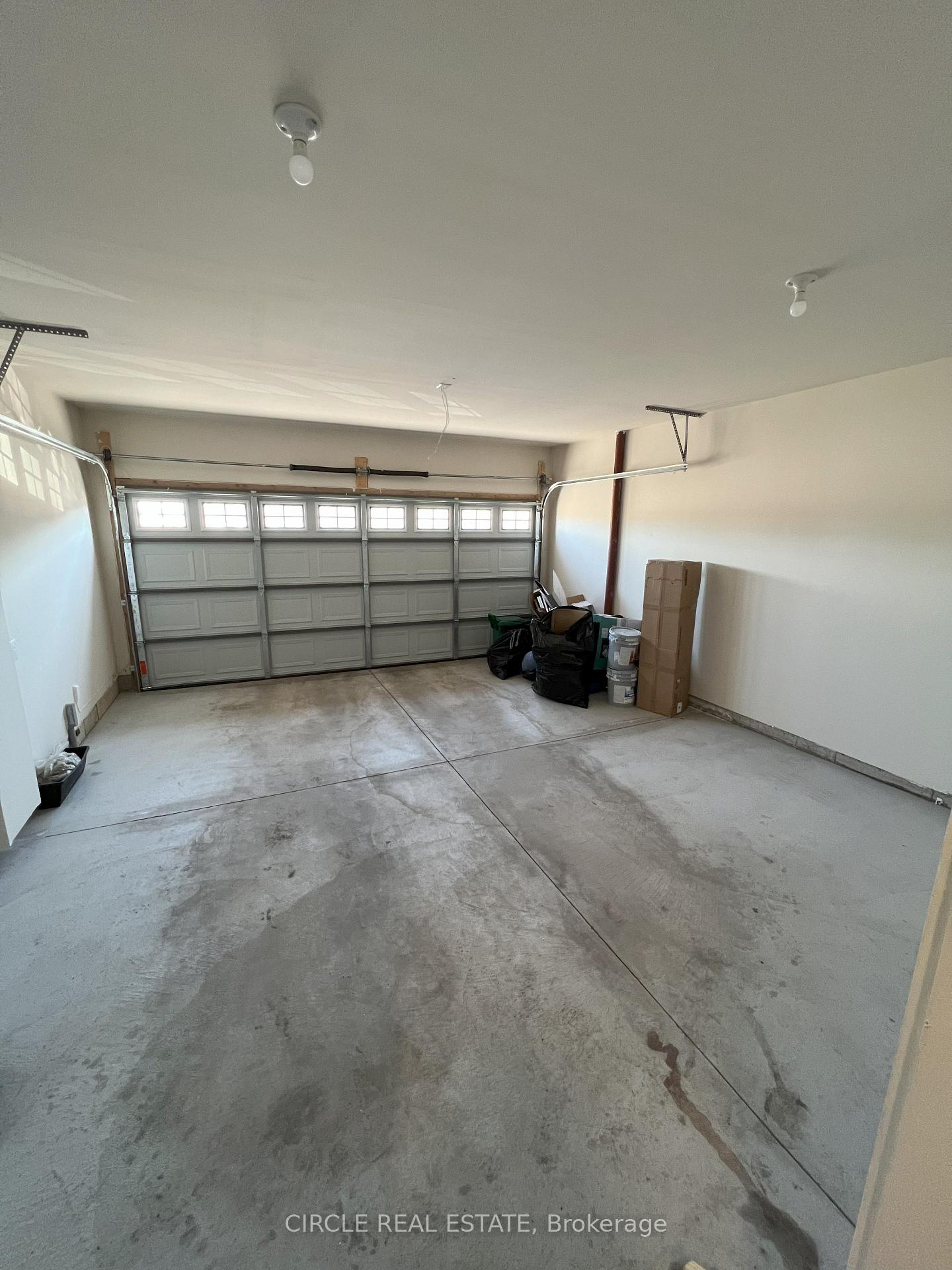 Photo 28 of 493 Julia Drive, Pelham, Fenwick — HOMEH