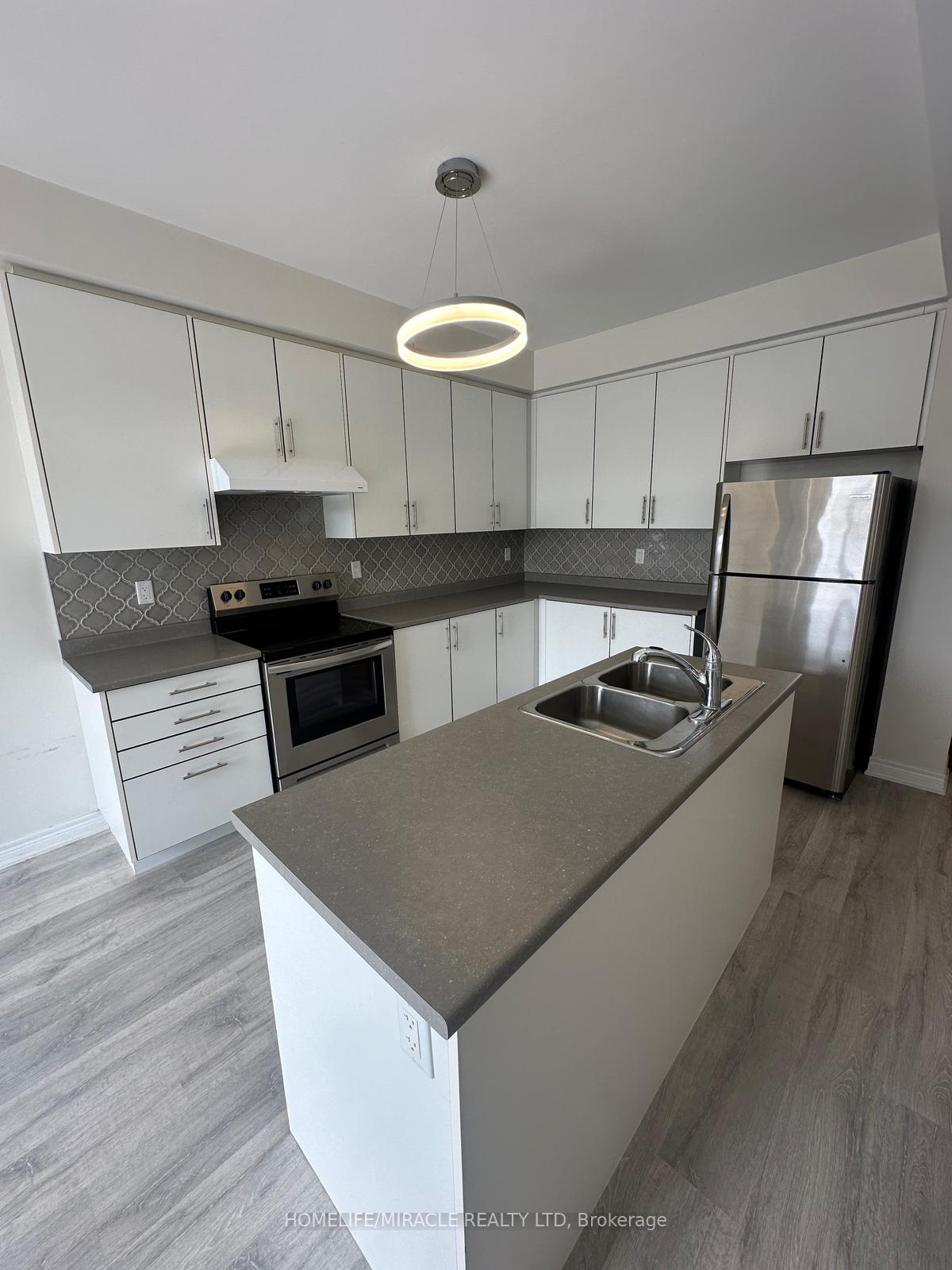 Photo 5 of 110 Gallagher Crescent, New Tecumseth, Rural New Tecumseth — HOMEH
