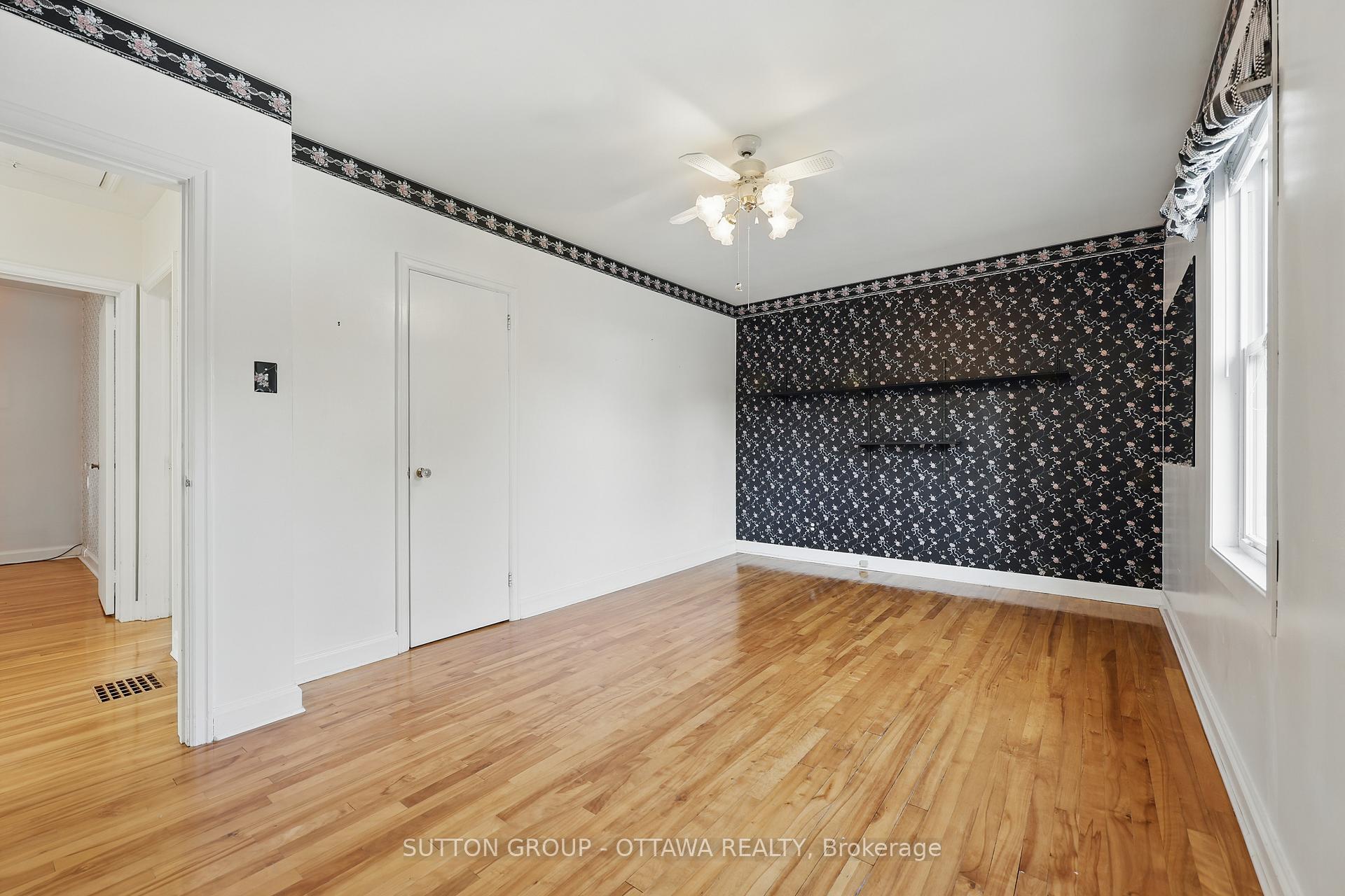 Photo 25 of 483 Wolffdale Crescent, Ottawa, Overbrook/Castle Heights — HOMEH