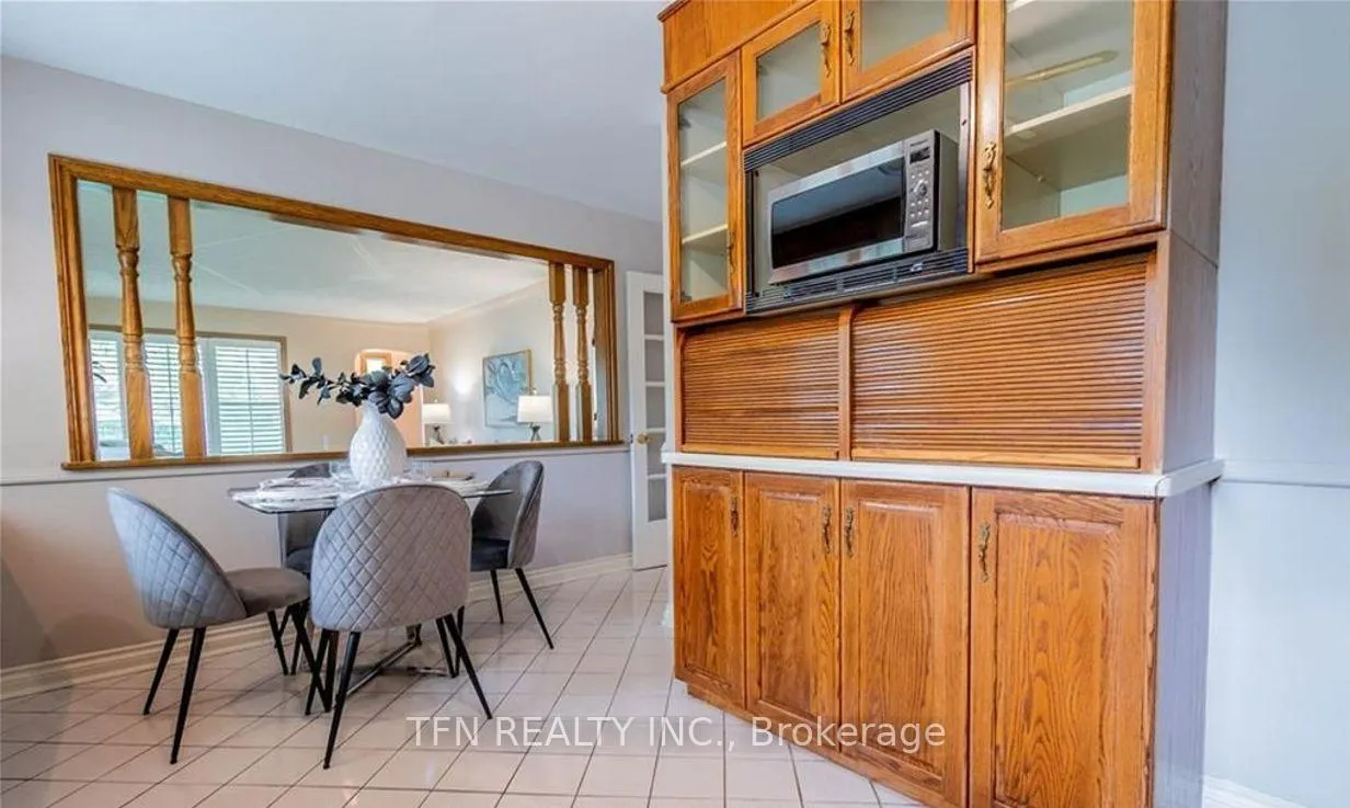 Photo 9 of 5103 UPPER Duke Avenue, Niagara Falls, Cherrywood — HOMEH