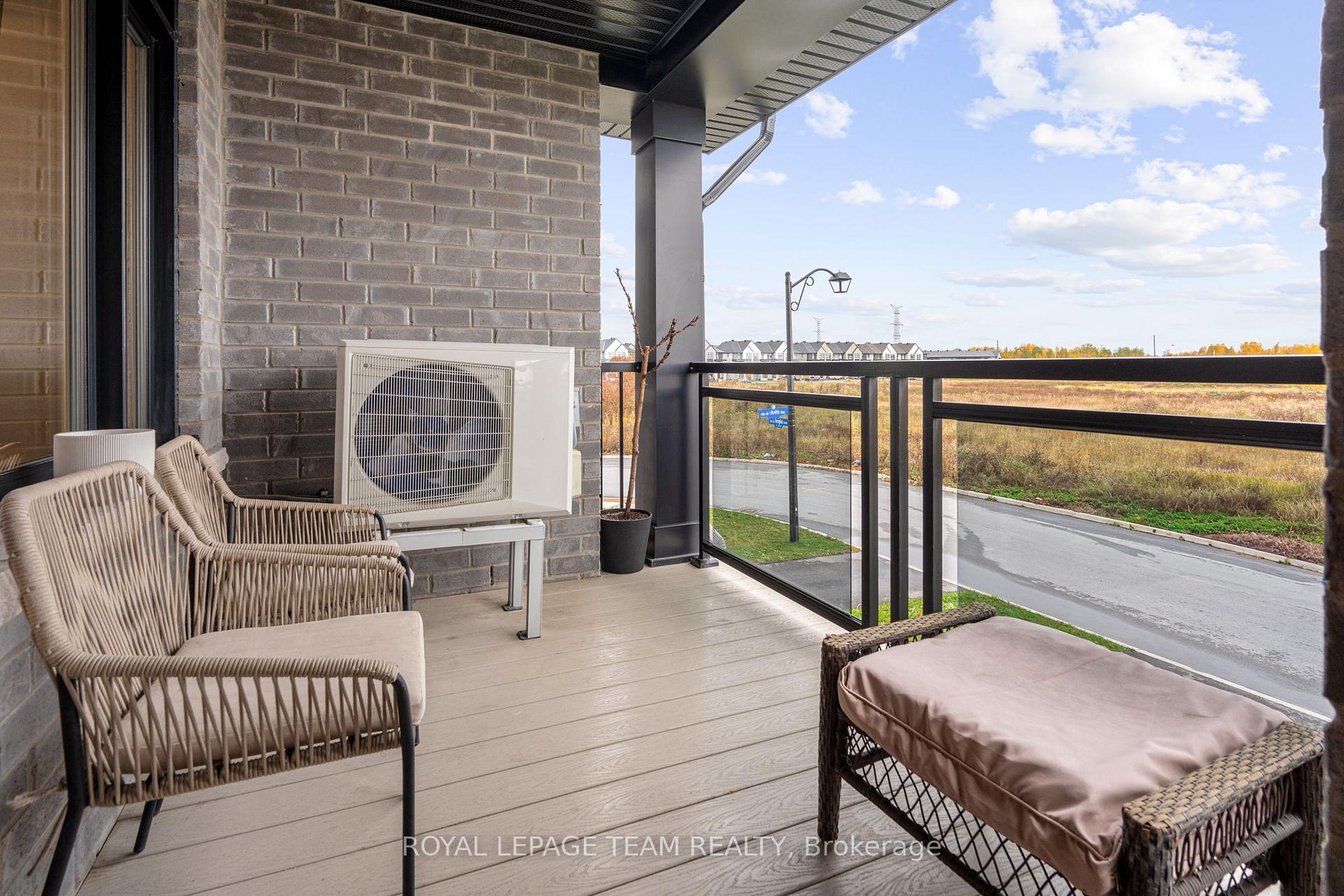 Photo 19 of 14 Verglas Lane, Ottawa, Mer Bleue/Bradley Estates/Anderson Park — HOMEH