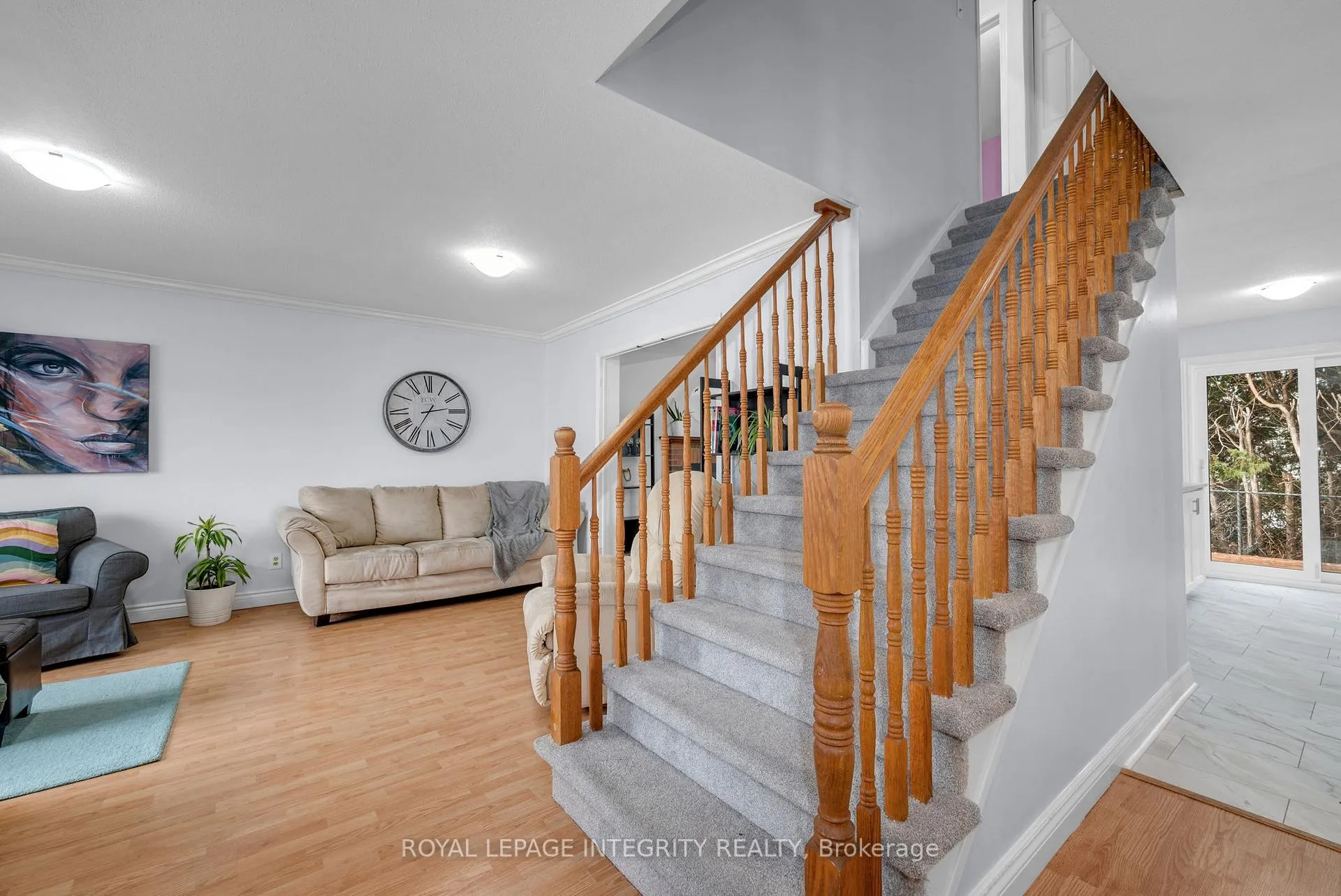 Photo 18 of 268 McEachern Crescent, Ottawa, Bilberry Creek/Queenswood Heights — HOMEH