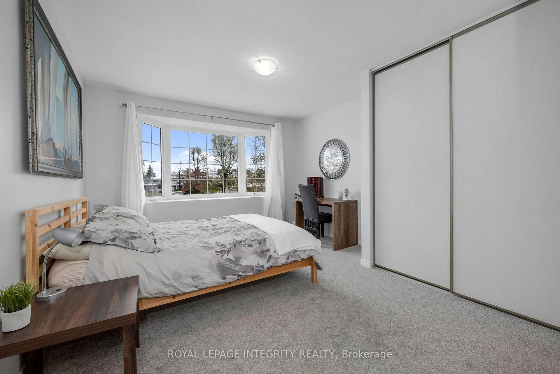 Photo 19 of 268 McEachern Crescent, Ottawa, Bilberry Creek/Queenswood Heights — HOMEH