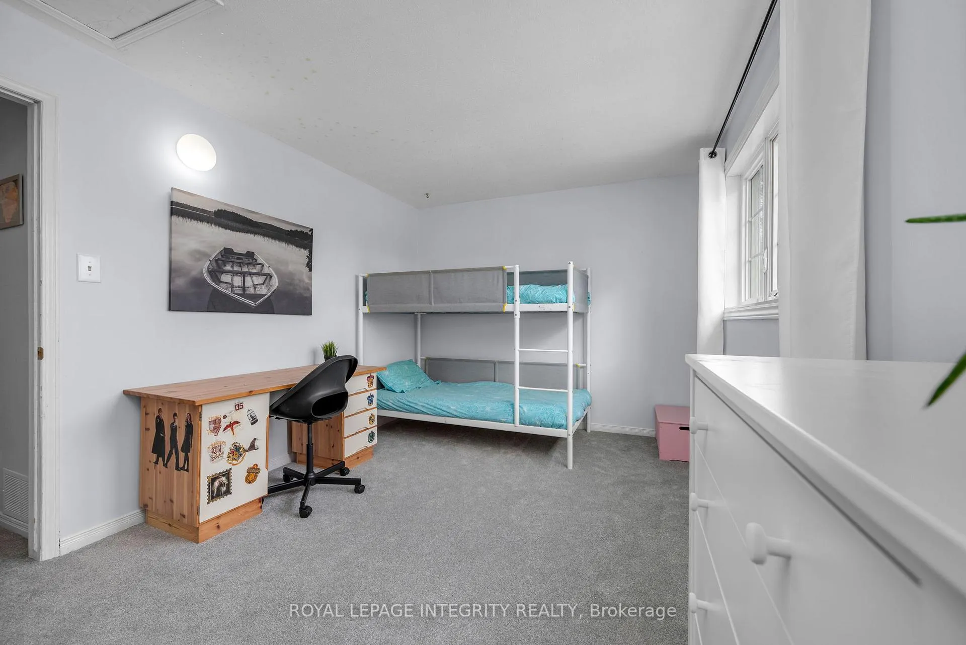 Photo 27 of 268 McEachern Crescent, Ottawa, Bilberry Creek/Queenswood Heights — HOMEH