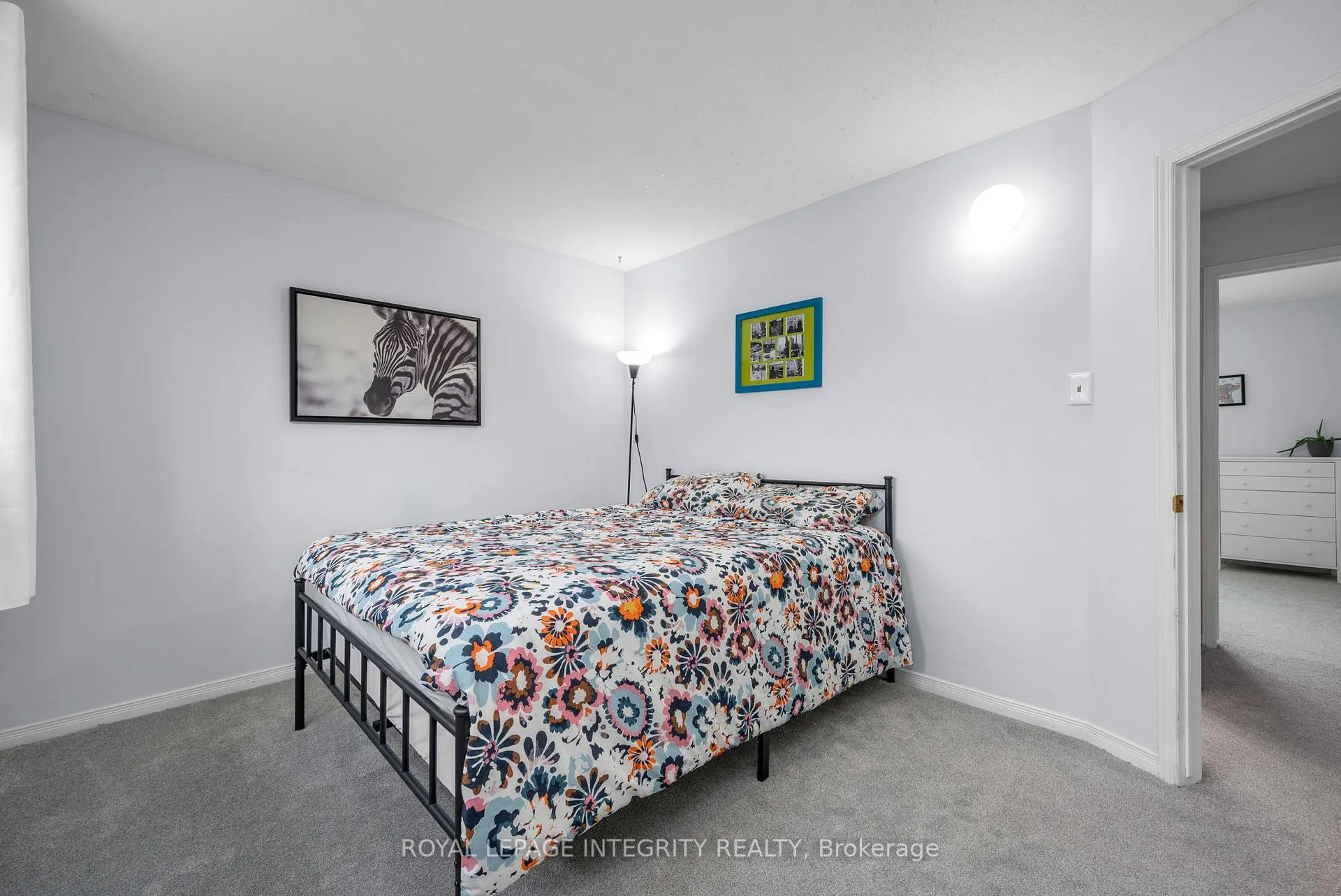 Photo 28 of 268 McEachern Crescent, Ottawa, Bilberry Creek/Queenswood Heights — HOMEH