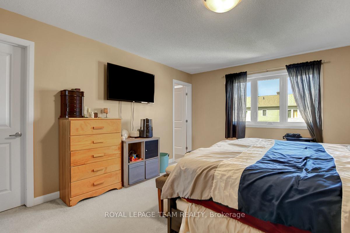 Photo 20 of 545 Decoeur Drive, Ottawa, Avalon West — HOMEH