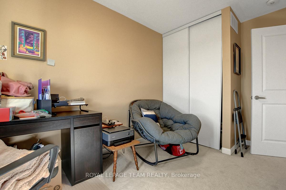 Photo 24 of 545 Decoeur Drive, Ottawa, Avalon West — HOMEH