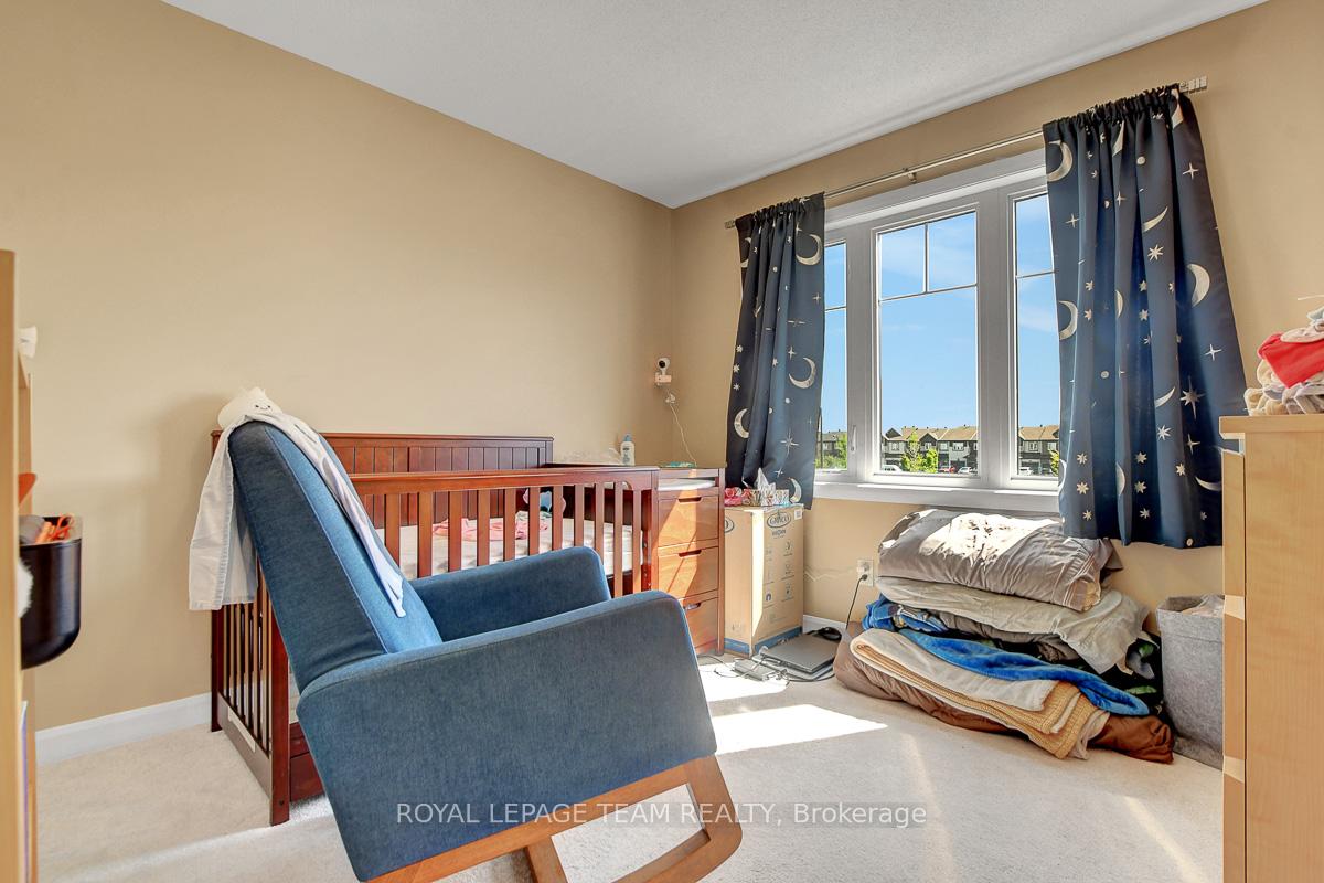 Photo 25 of 545 Decoeur Drive, Ottawa, Avalon West — HOMEH
