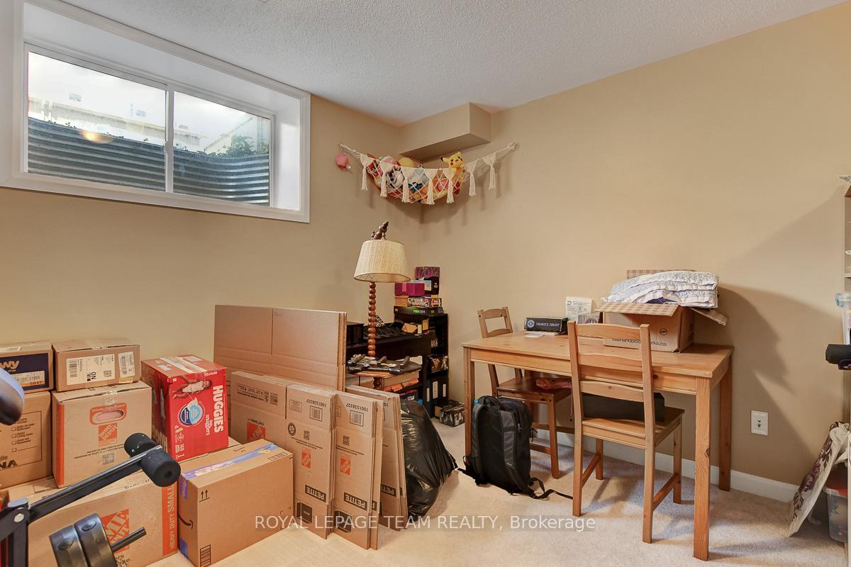 Photo 31 of 545 Decoeur Drive, Ottawa, Avalon West — HOMEH