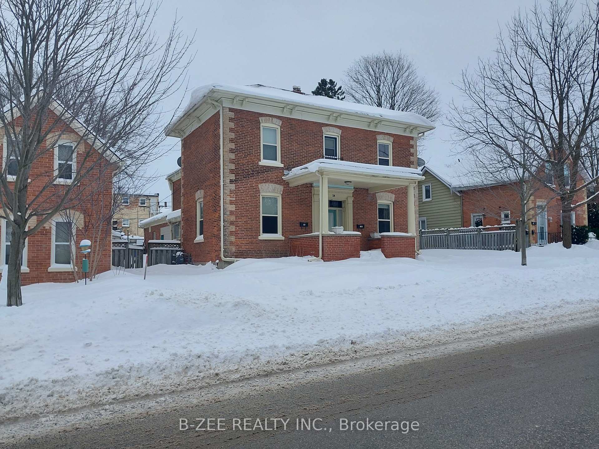 Front of Unit 24, 22 First Avenue