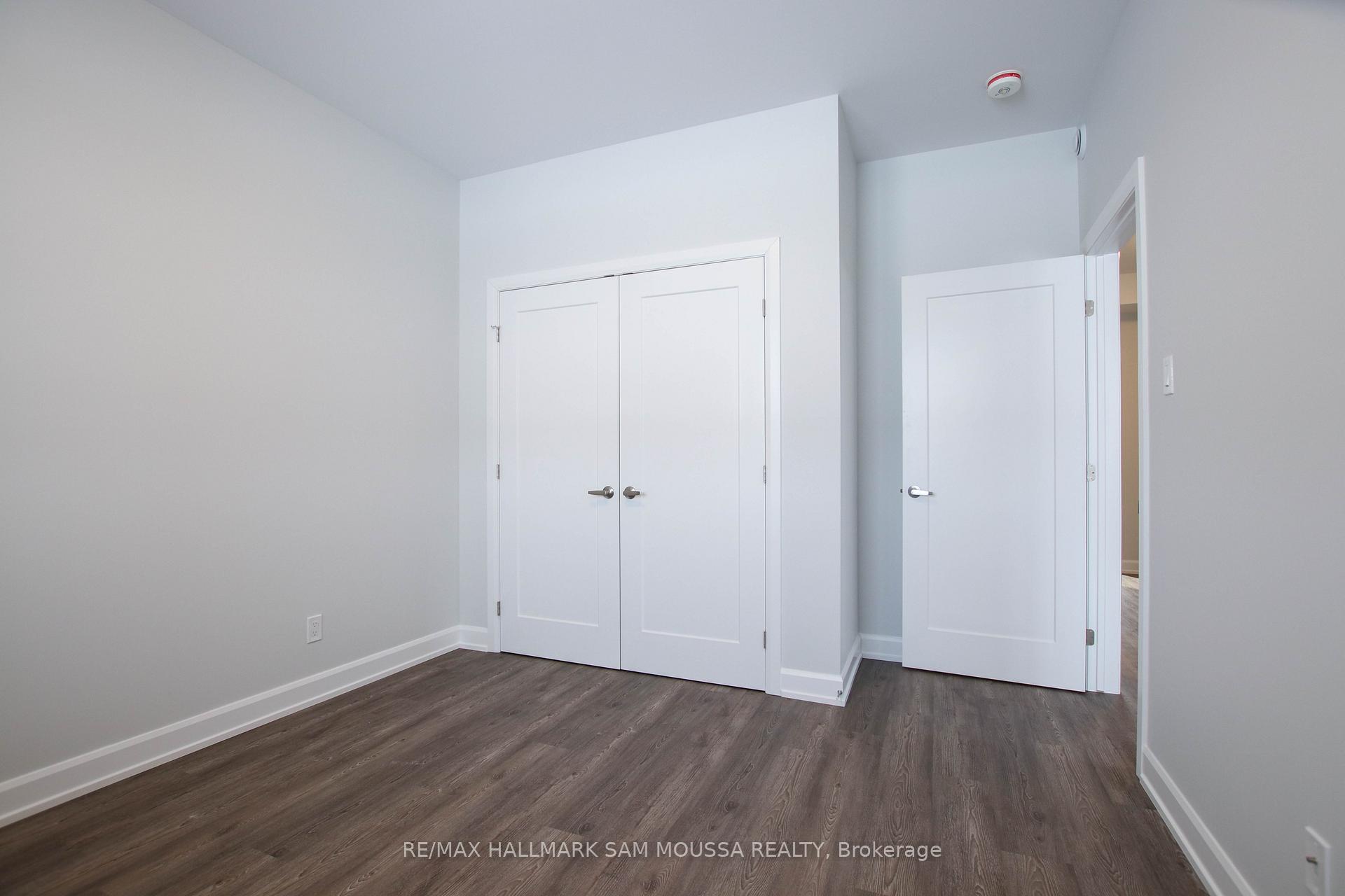 Photo 5 of Unit 7, 43 Senators Gate Drive, Perth — HOMEH