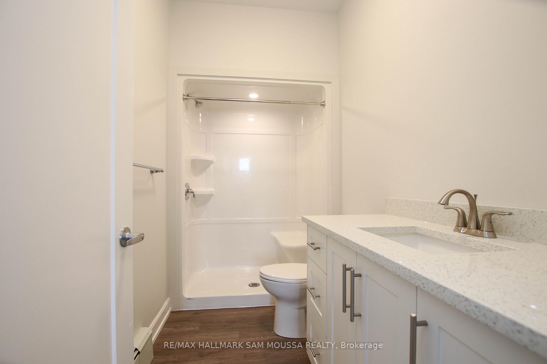 Photo 9 of Unit 7, 43 Senators Gate Drive, Perth — HOMEH