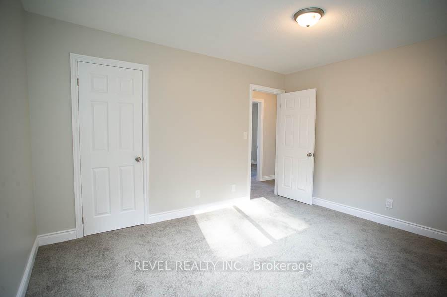 Photo 12 of 74 Oakwood Avenue, Norfolk, Simcoe — HOMEH