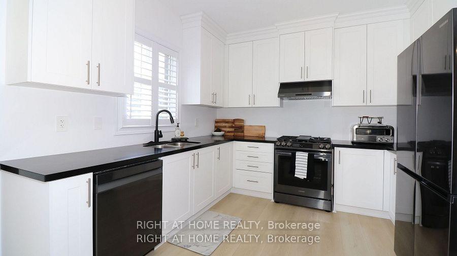 Photo 4 of 3051 Sierra Drive, Orillia — HOMEH