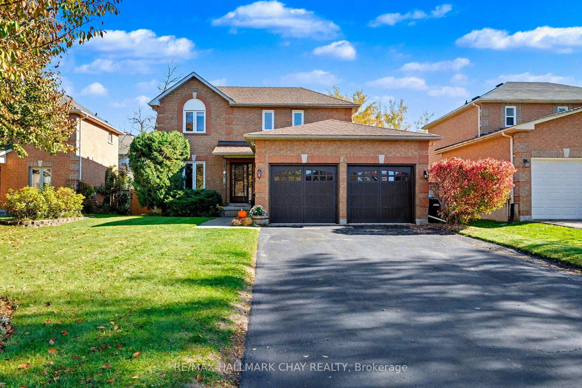 Photo 1 of 29 Daniele Avenue N, New Tecumseth, Beeton — HOMEH