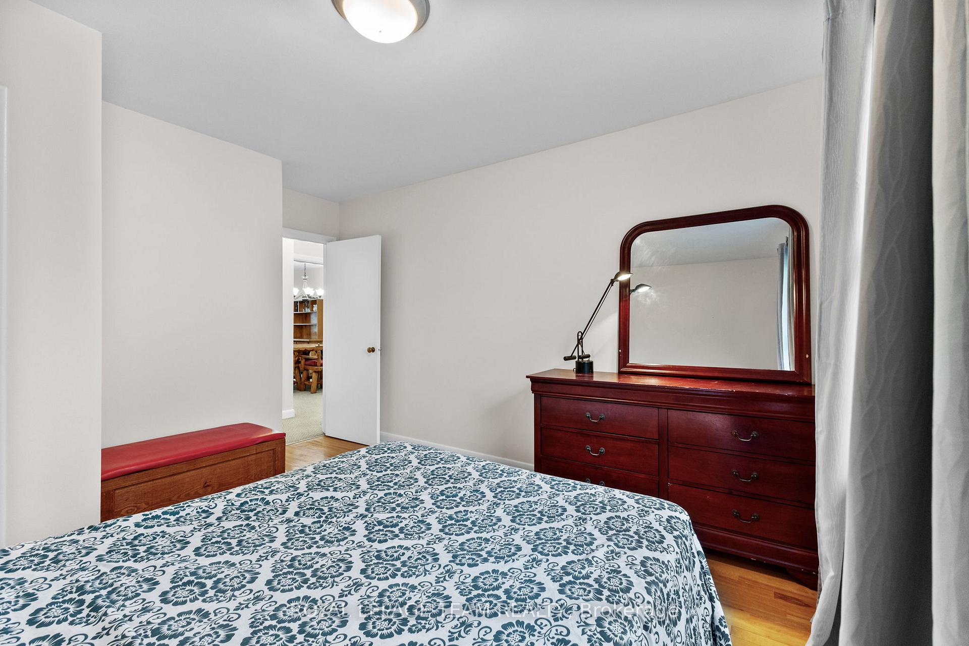Photo 19 of 599 Mutual Street, Ottawa, Castle Heights/Rideau High — HOMEH