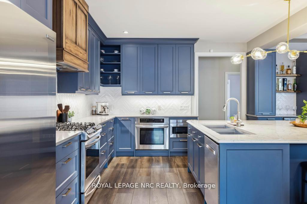 Photo 17 of 880 Metler Road, Pelham, North Pelham — HOMEH