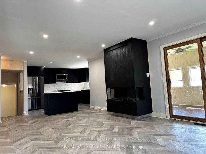 Photo 2 of 103 Wilson Street W, Perth — HOMEH