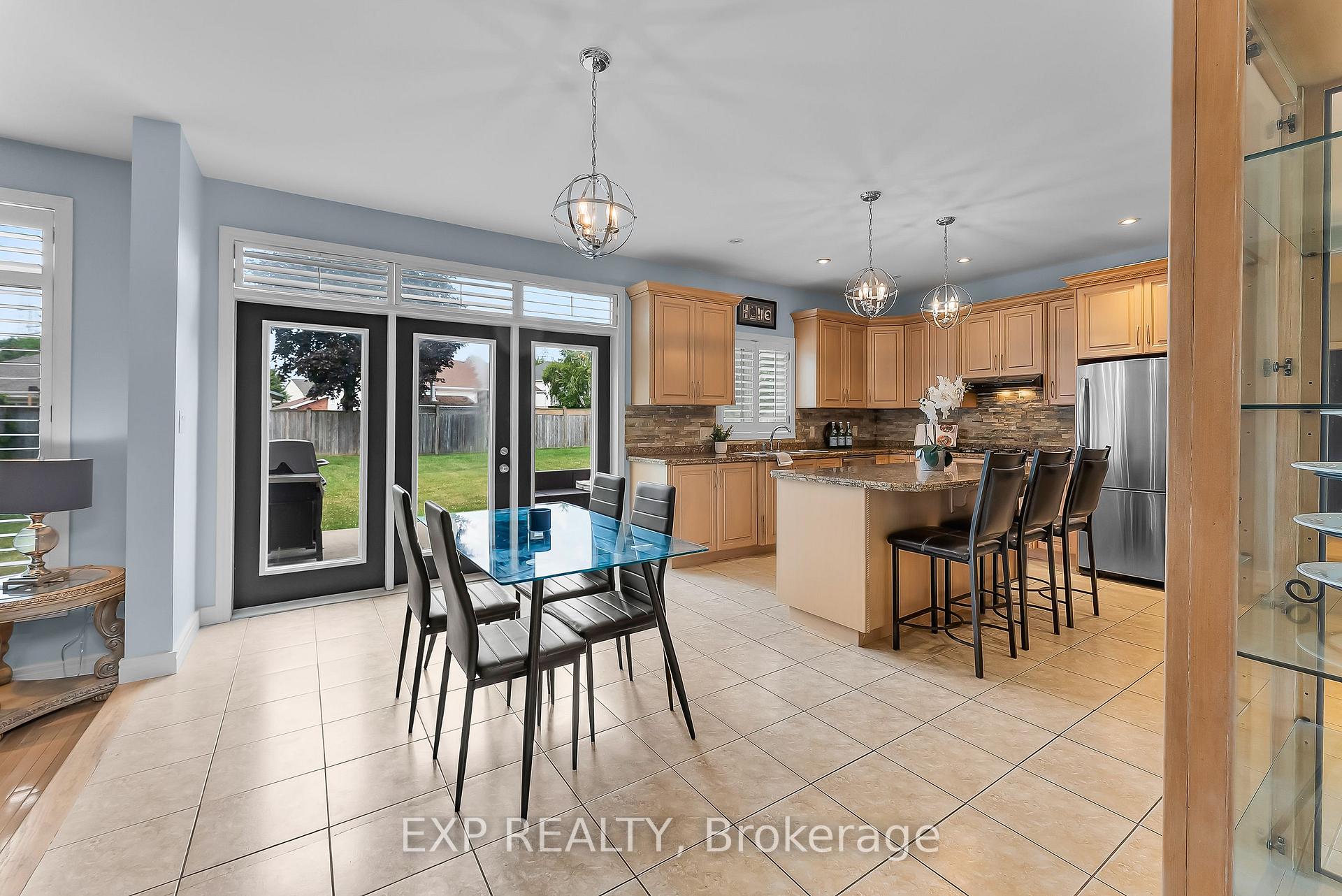 Photo 17 of 7847 Cathedral Drive, Niagara Falls, Mt. Carmel — HOMEH