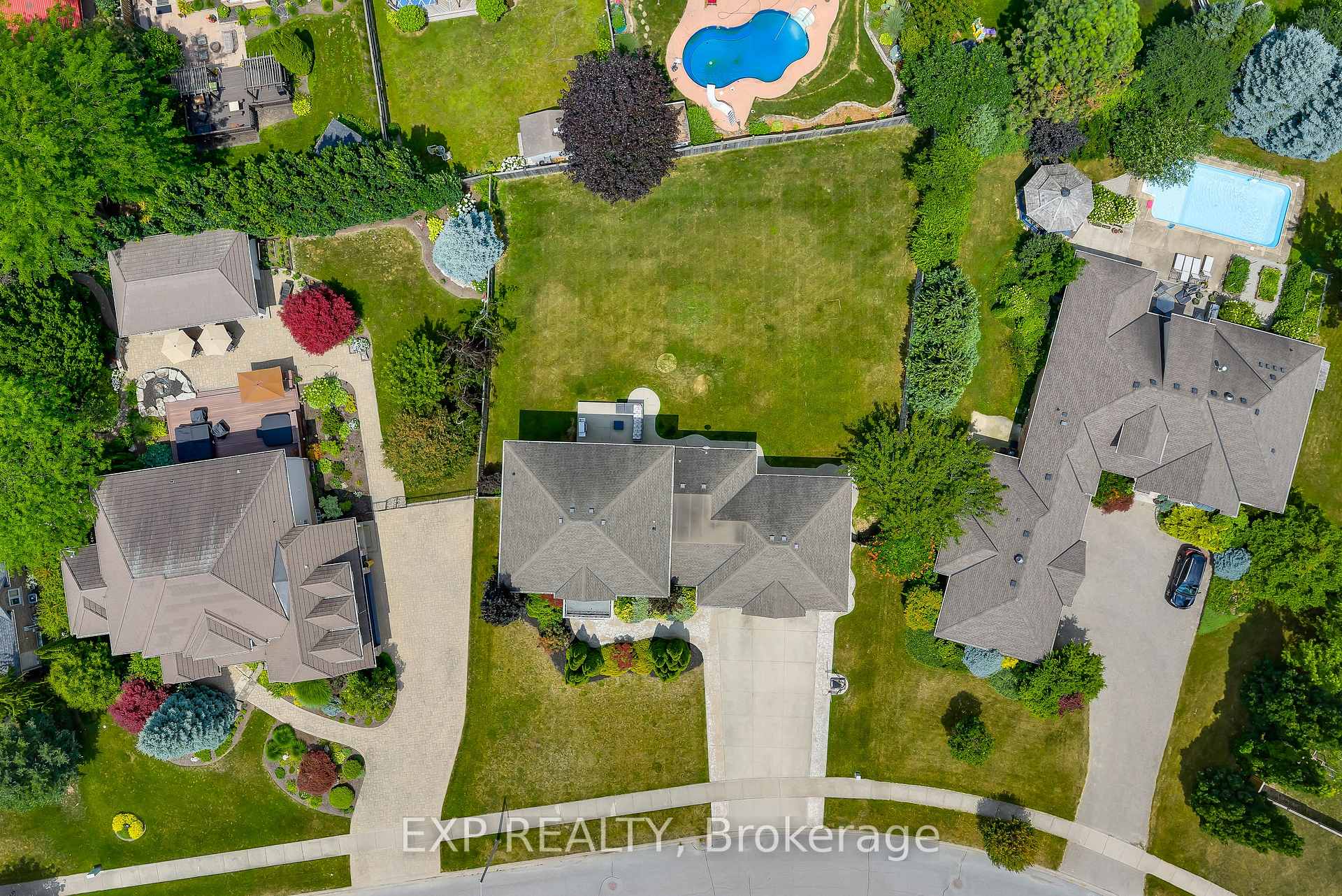 Photo 40 of 7847 Cathedral Drive, Niagara Falls, Mt. Carmel — HOMEH