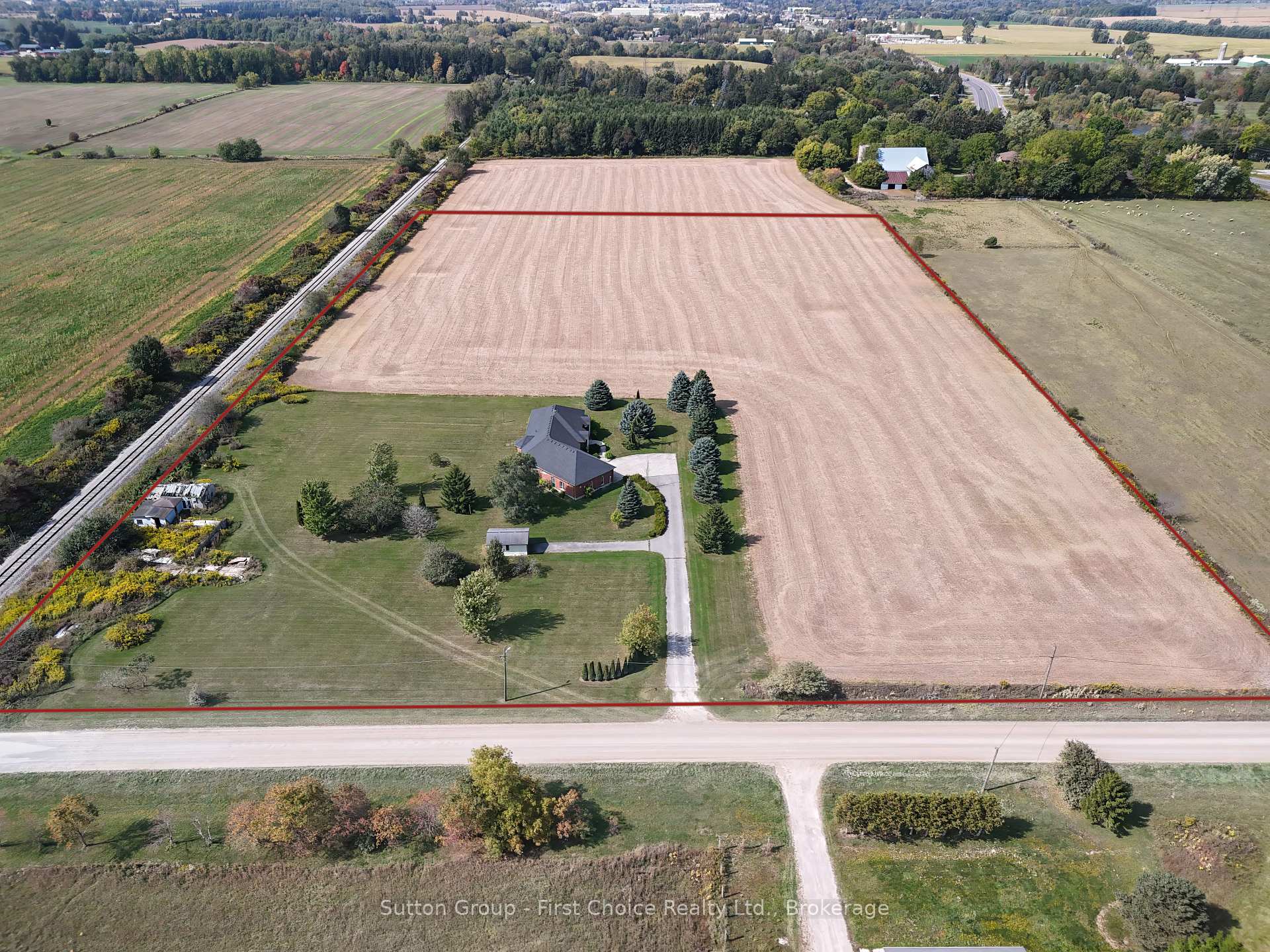 Photo 2 of 3988 Road 110, Perth East, North Easthope — HOMEH