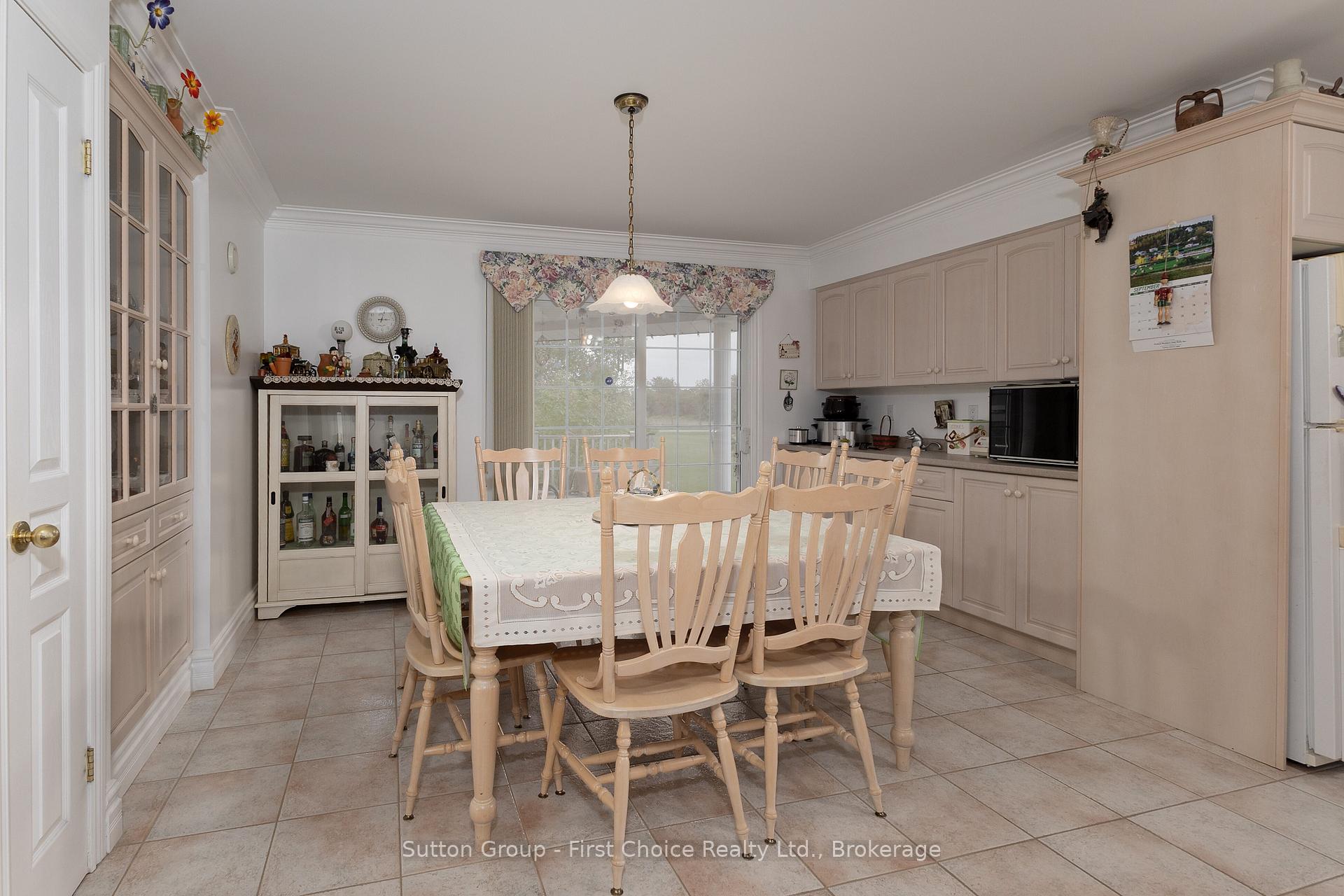 Photo 16 of 3988 Road 110, Perth East, North Easthope — HOMEH