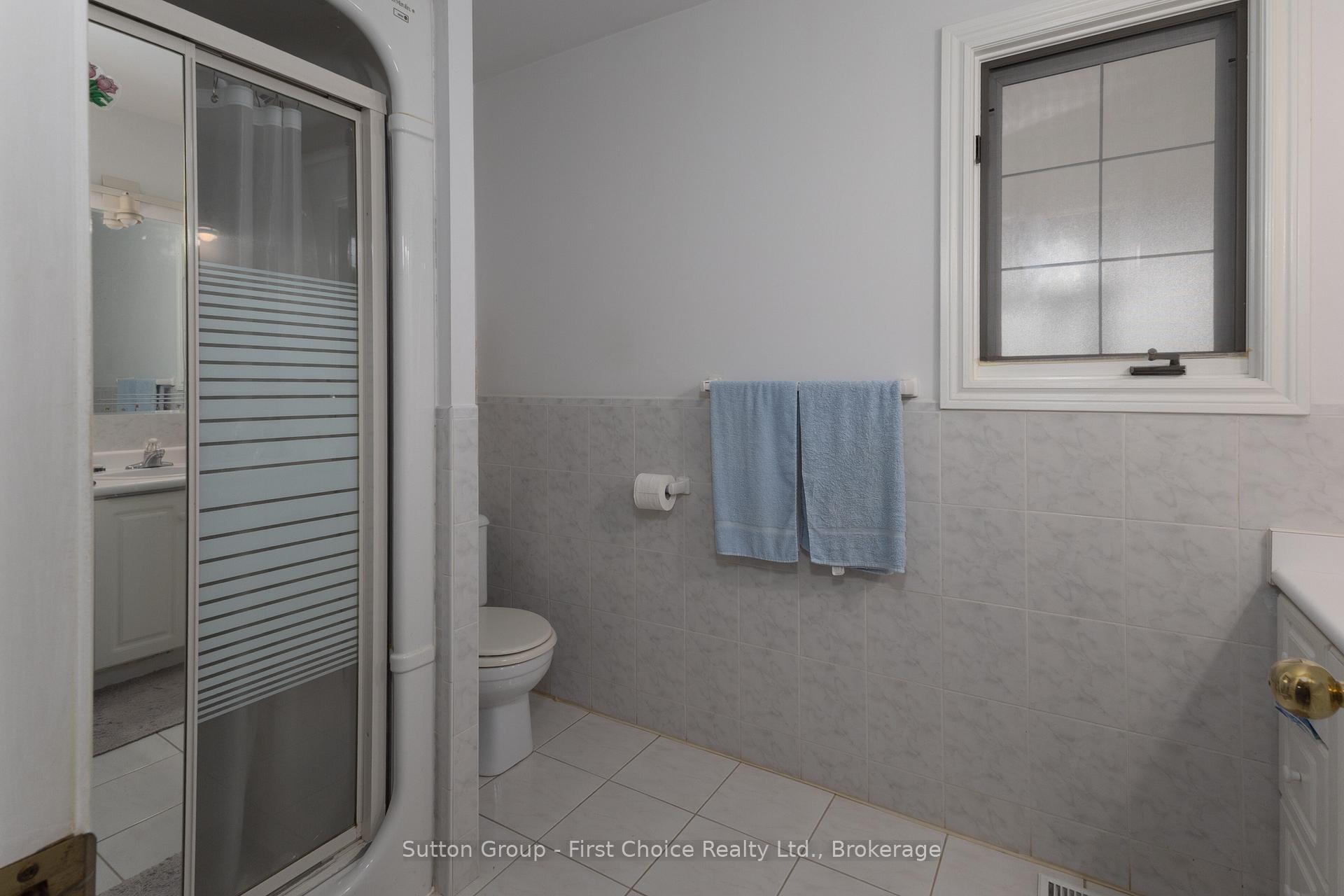 Photo 23 of 3988 Road 110, Perth East, North Easthope — HOMEH