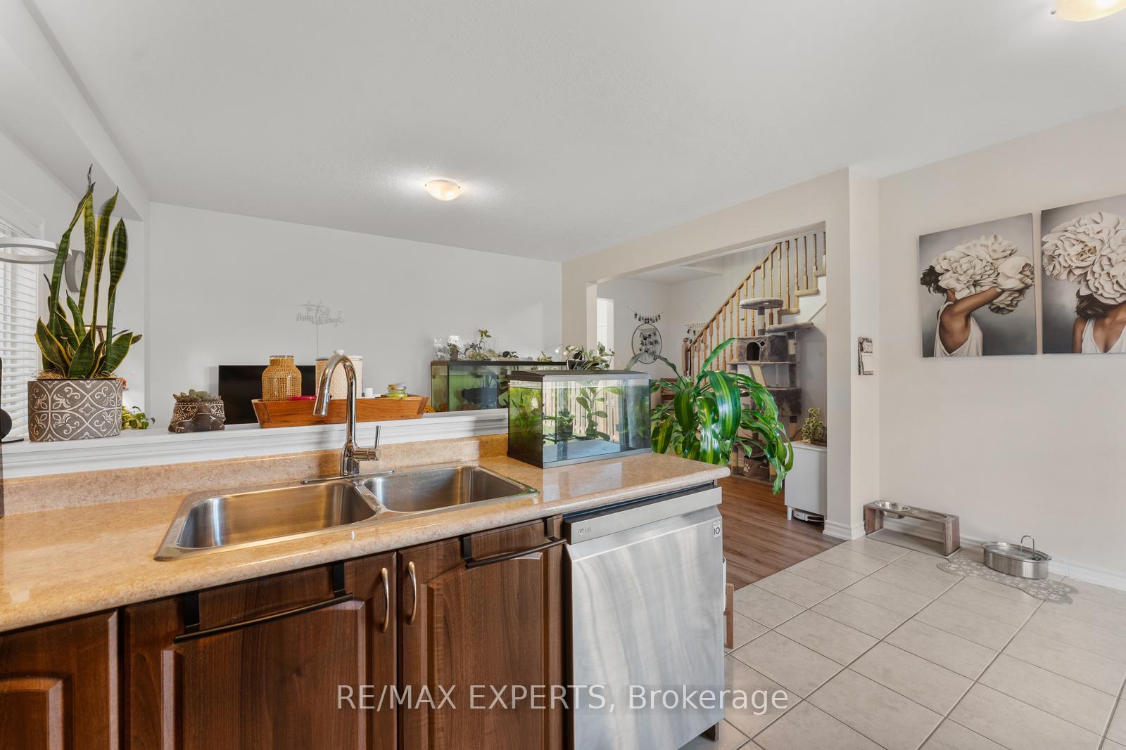 Photo 18 of 11 Warman Street, New Tecumseth, Alliston — HOMEH
