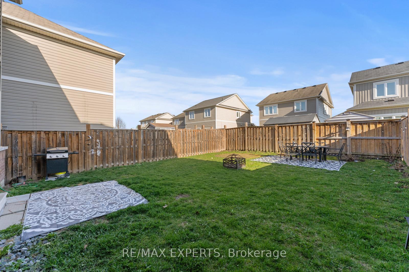 Photo 38 of 11 Warman Street, New Tecumseth, Alliston — HOMEH