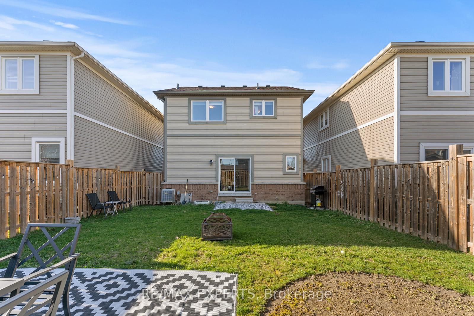 Photo 40 of 11 Warman Street, New Tecumseth, Alliston — HOMEH